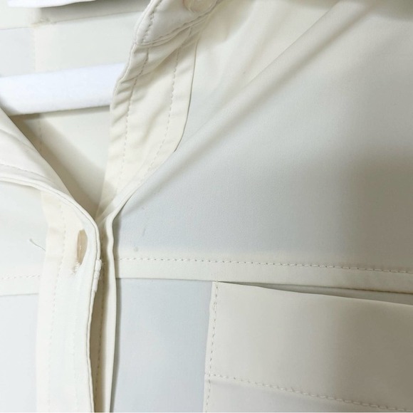 LYSSE Camper Sporty Button Down Shirt Eggnog - Picture 6 of 7